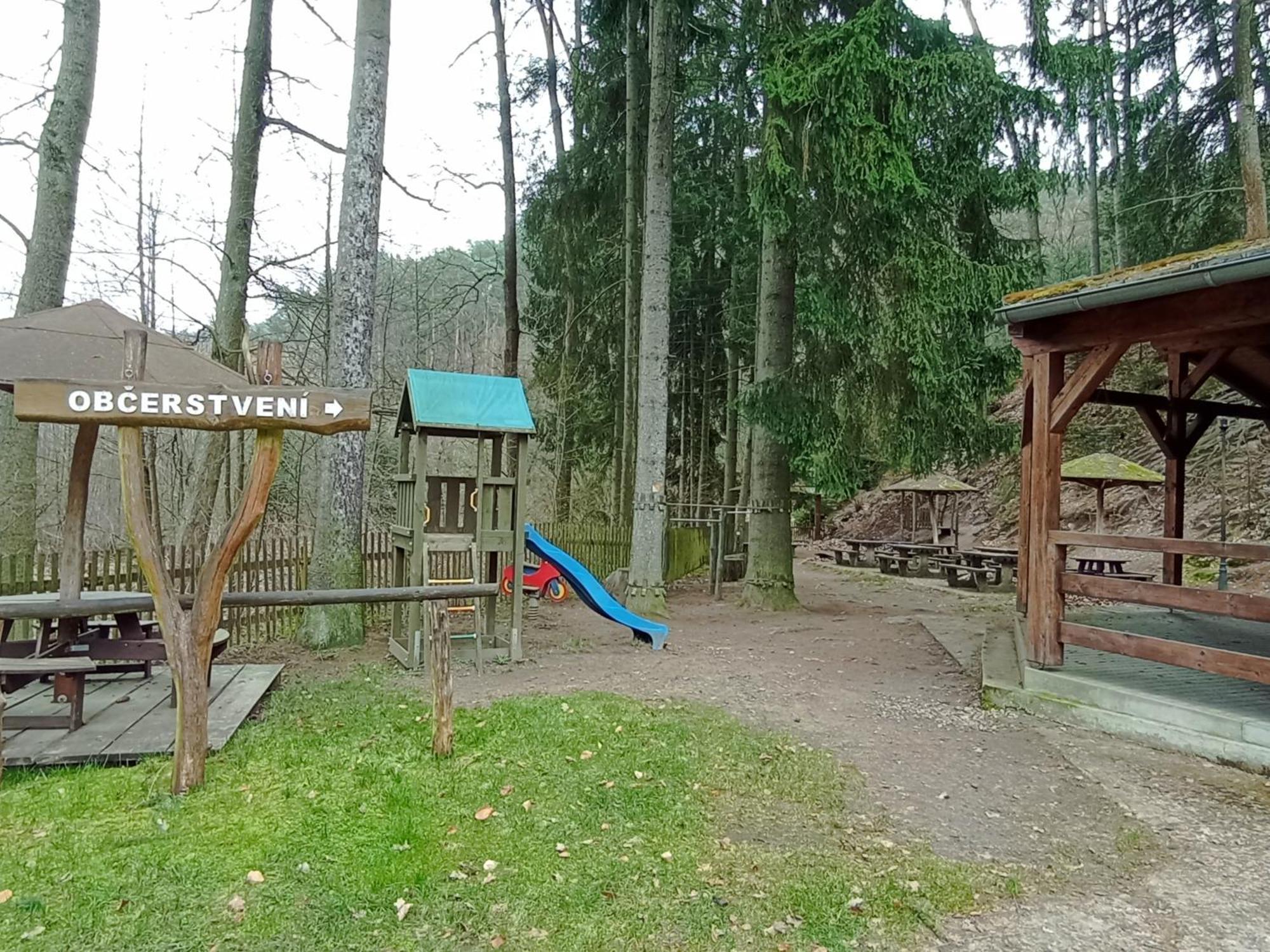 Penzion U Studnicku Ческа-Липа Экстерьер фото